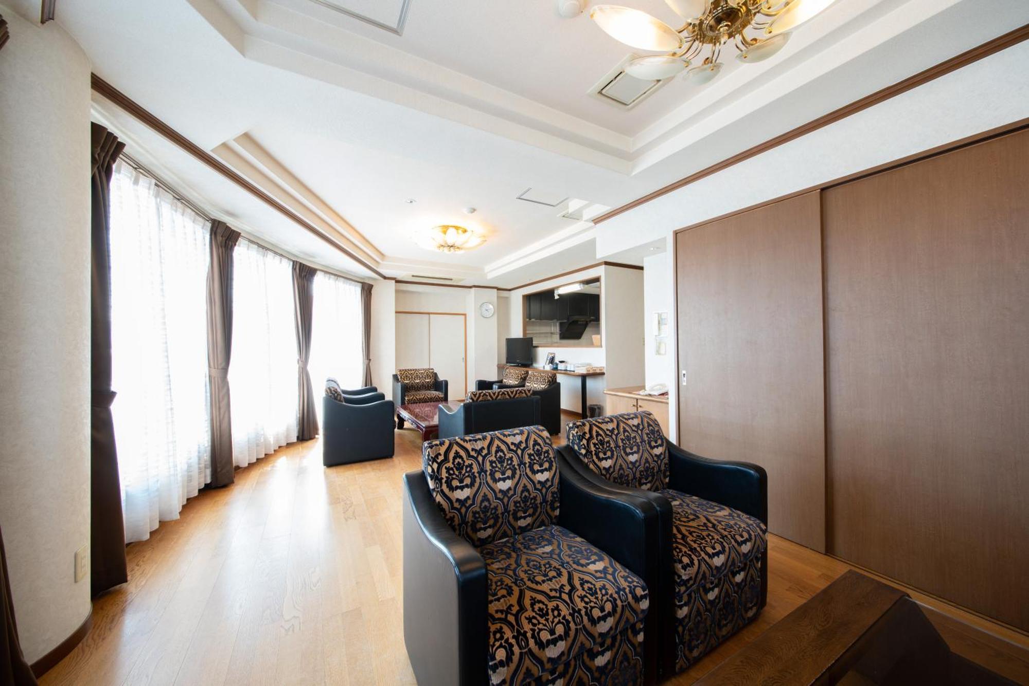 โอโย อาซูกะ โฮเต็ล คารัตสึ Hotel คาราสึ ภายนอก รูปภาพ